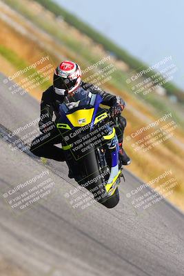 media/Apr-24-2023-Fastrack Riders (Mon) [[2ca7ef103c]]/Level 3/Session 1 (Sweeper)/